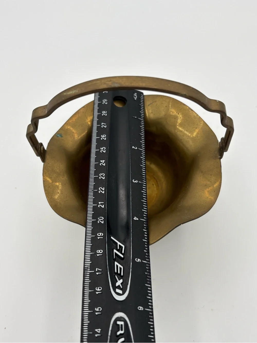 Vtg Interpur Solid Brass Ruffle Scalloped Edge Basket Bowl w/ Swivel Handle 5.5”